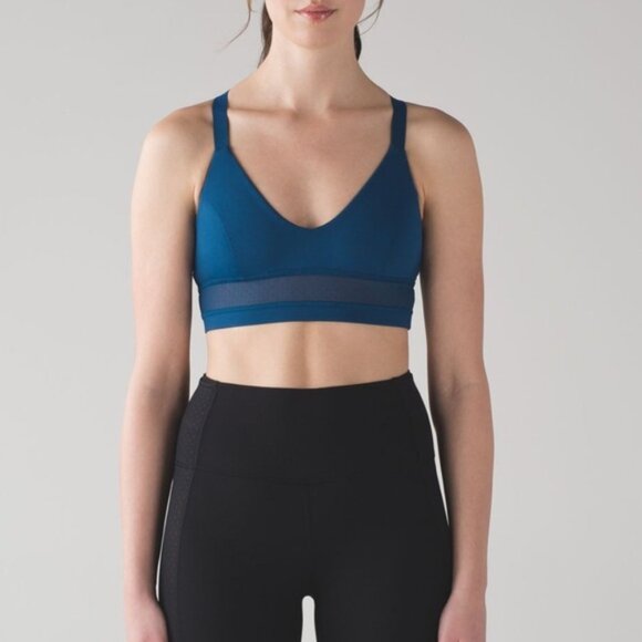 lululemon athletica Deep Blue bodycon Cross-Back Sports Bra - Picture 1 of 2